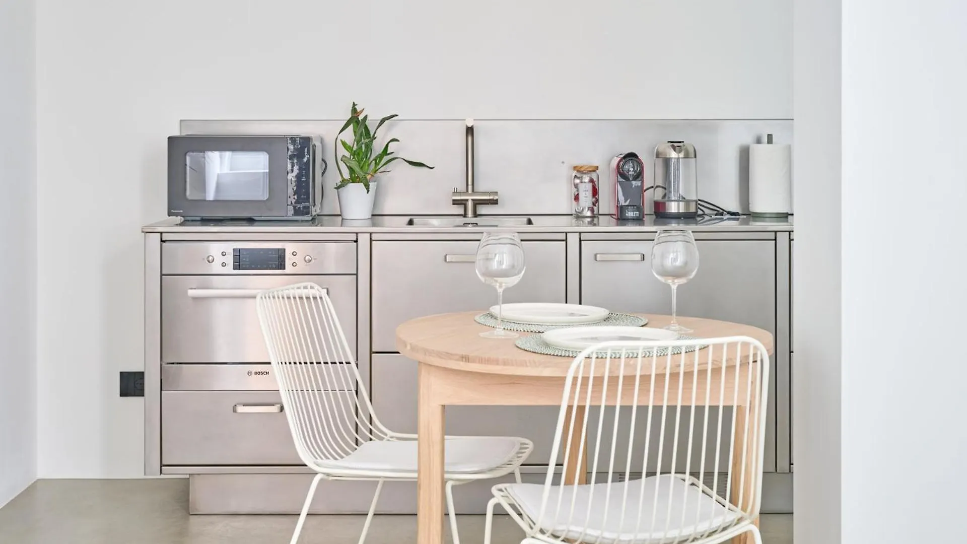 Ecoloft In Corso Como Con Parcheggio Privato E Gratuito Milan Italy